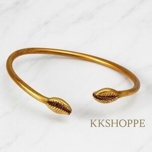 Gold-Tone Arm Cuff‎ Bracelet with Textured Shell Ends • Adjustable Boho Style